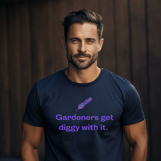 Gardeners Get Diggy With It   Graphic T-Shirt